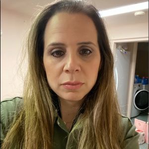 Meet your Posher, Leah